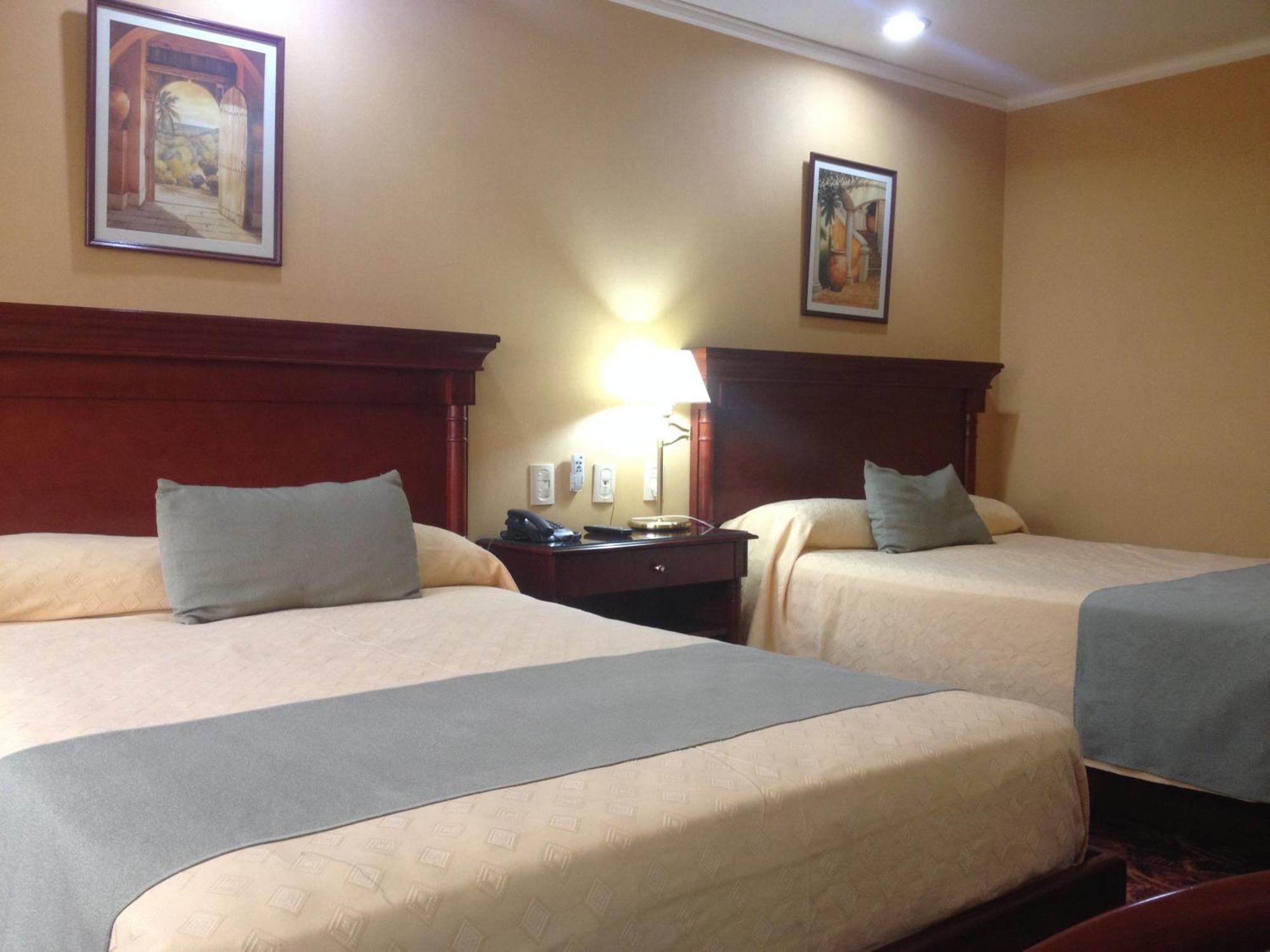 Condado Hotel Casino Santo Tome Bagian luar foto